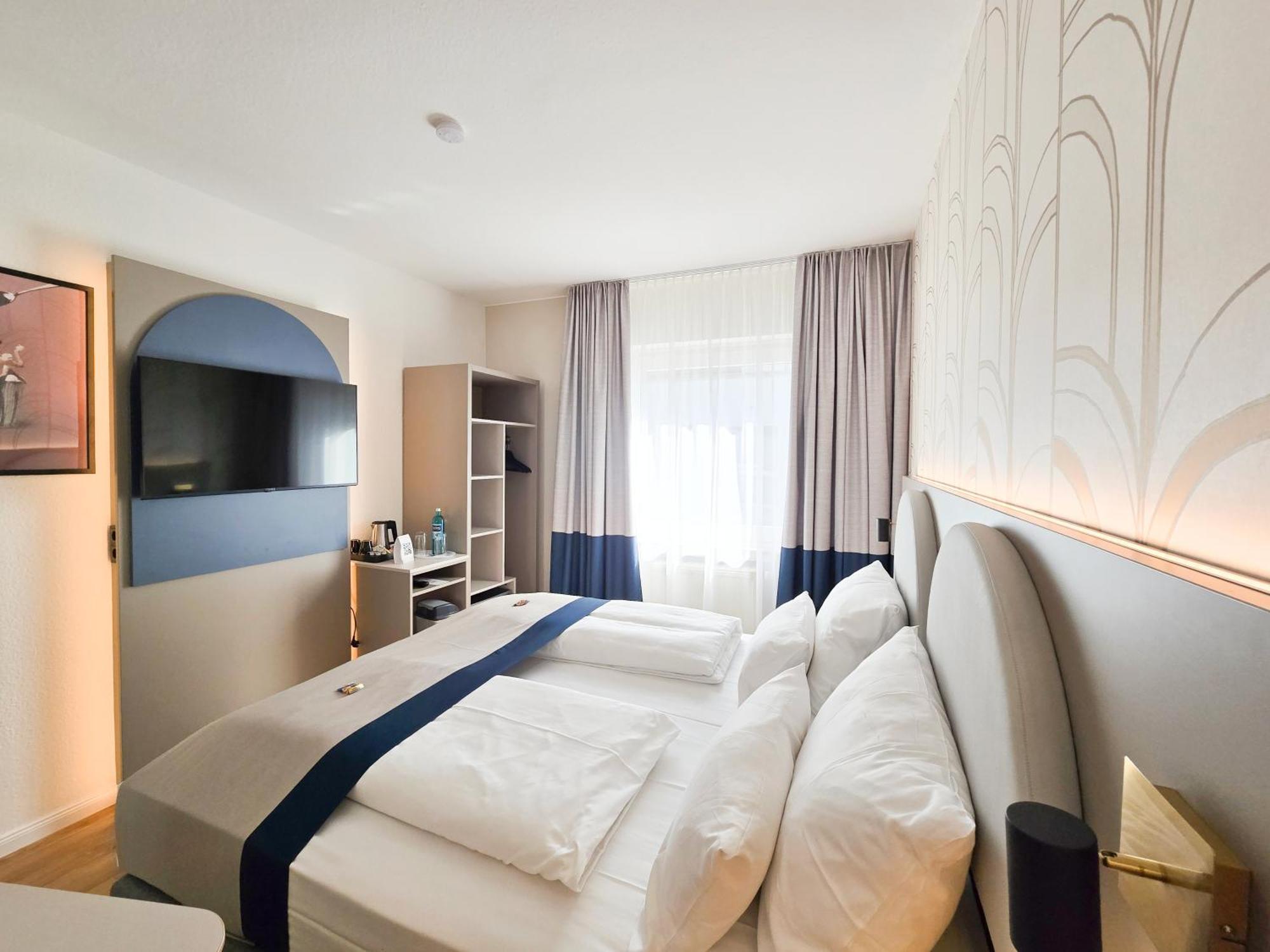 Guestified Liyana Hotel Ratingen Zewnętrze zdjęcie